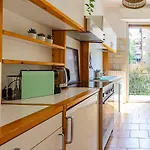 Appartamento Panorama - Parking - Family&groups - Self Ck-in & Access *